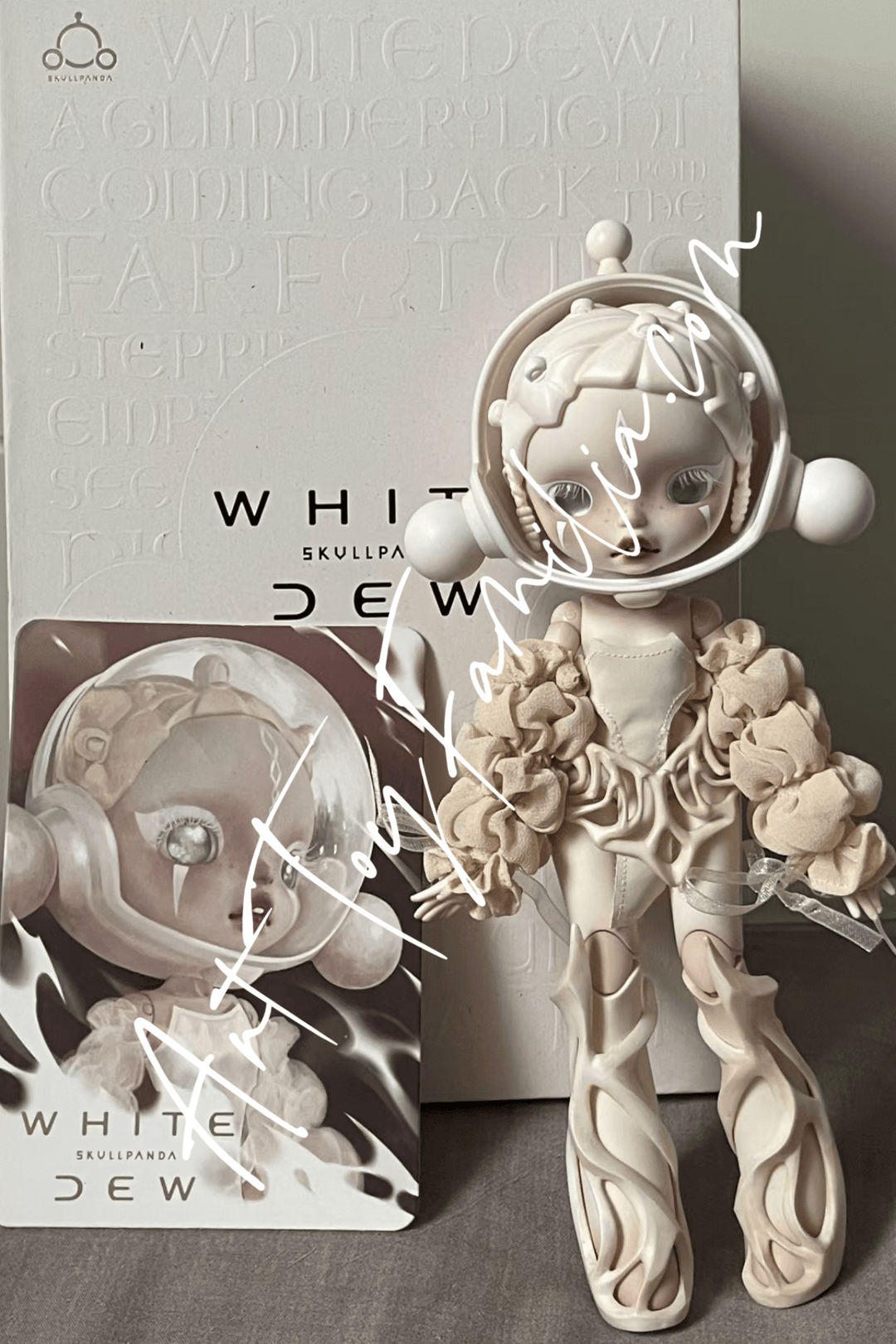 Skullpanda White Dew Action Figure - 白露可动人偶 – Art Toy Familia Skullpanda White Dew Action Figure - 白露可动人偶 – Art Toy Familia