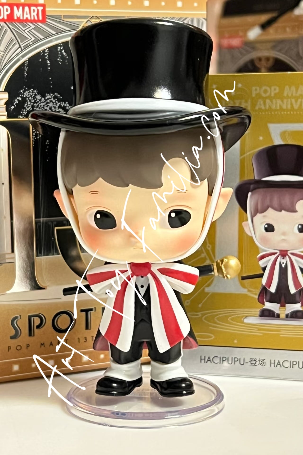 spotlight pop mart 13th anniversary series HACIPUPU-Showtime_-_HACIPUPU
