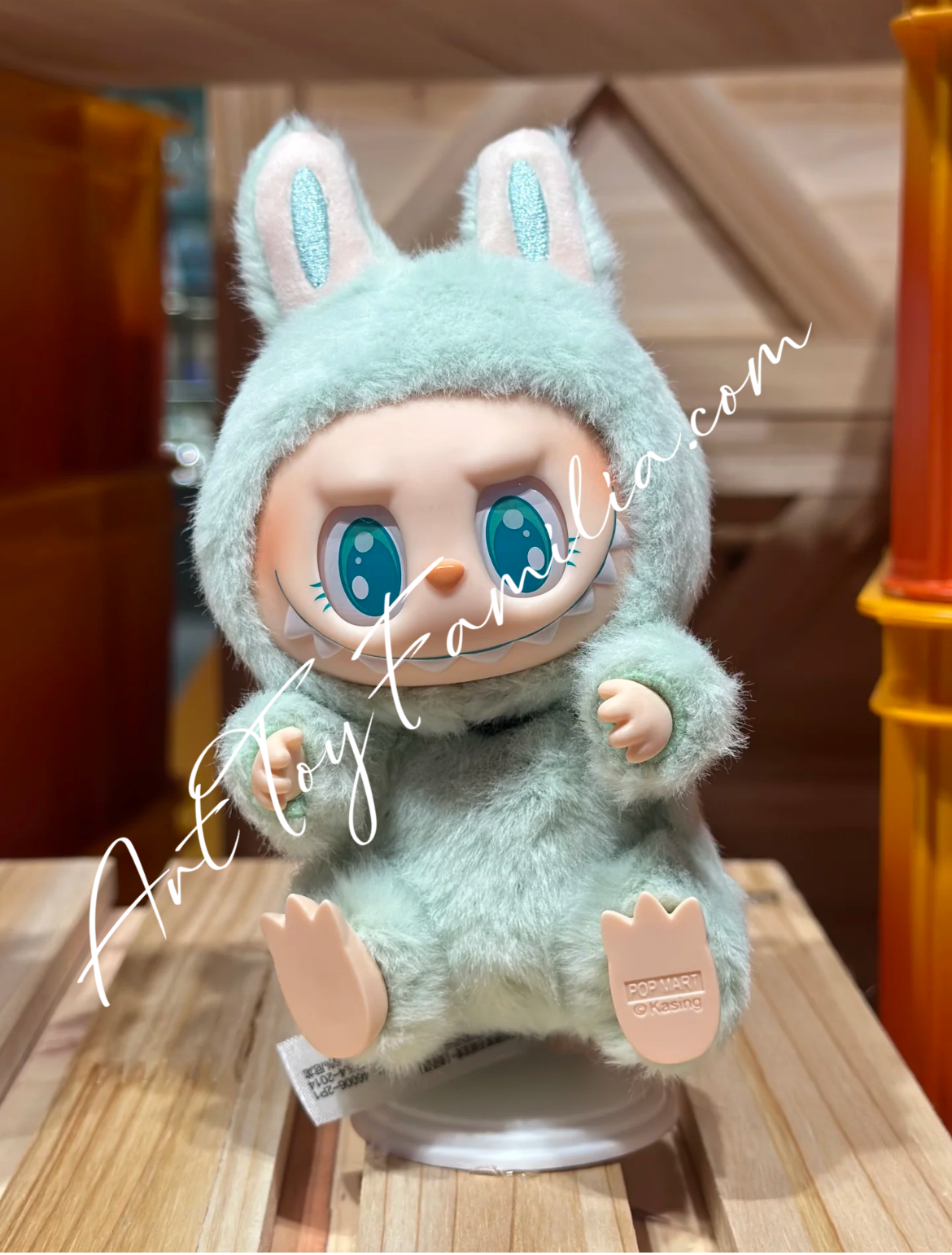 the monsters labubu have a seat vinyl plush blind box Ququ 委屈屈