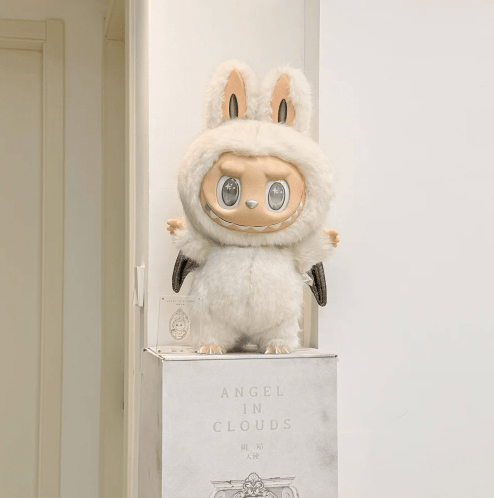 The Monsters Zimomo Angel in Clouds | POP MART – Art Toy Familia The Monsters Zimomo Angel in Clouds | POP MART – Art Toy Familia